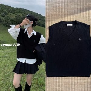 Knit Sweater vest top black